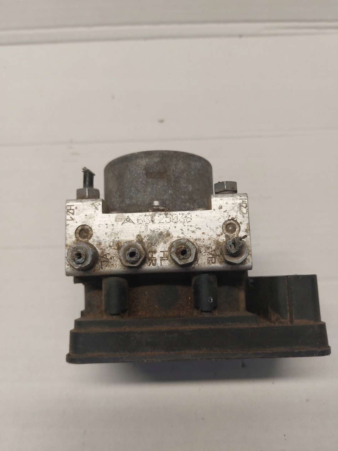 Pompa ABS VOLKSWAGEN UP 1S0614117 L