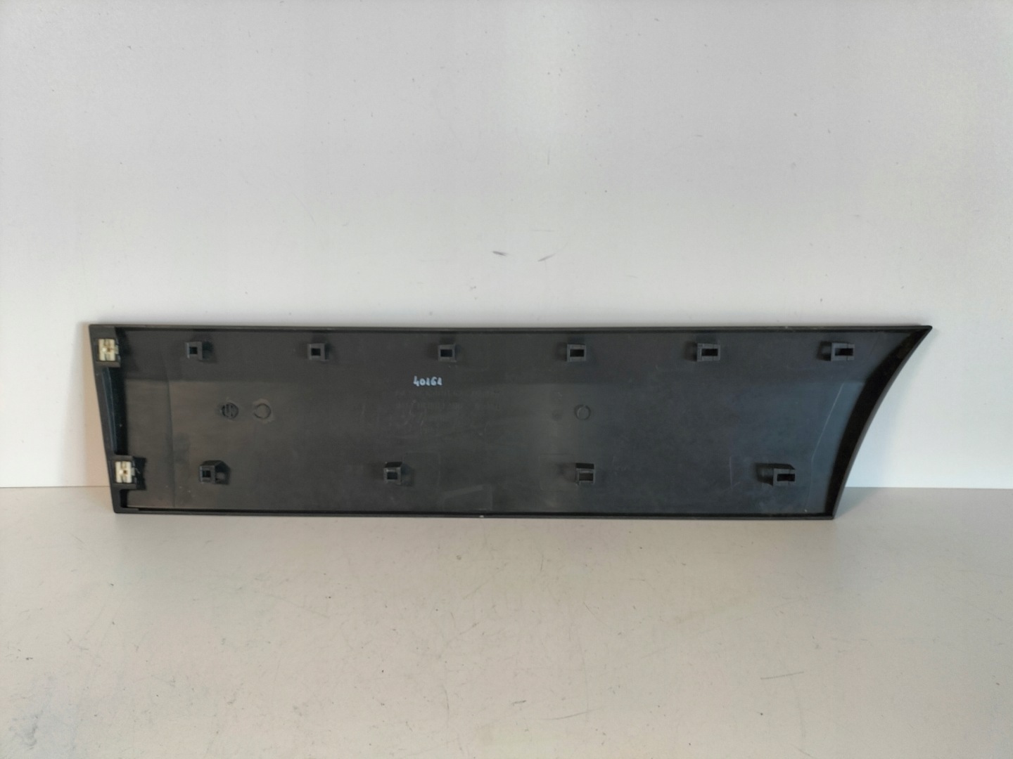 moulding cap door front left MERCEDES SPRINTER W906 06