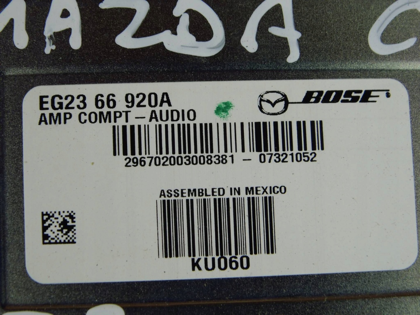Mazda CX-7 amplifier BOSE EG2366920A