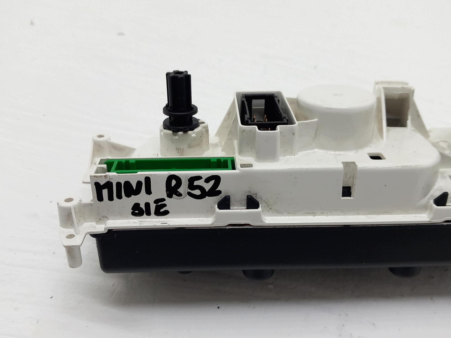 MINI COOPER ONE R50 R53 PANEL klími klimatizaci 64111502215 OEM