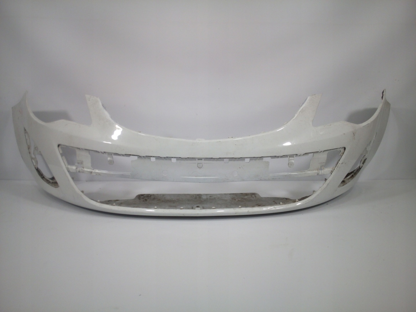 Opel Corsa D LIFT nárazník předek přední