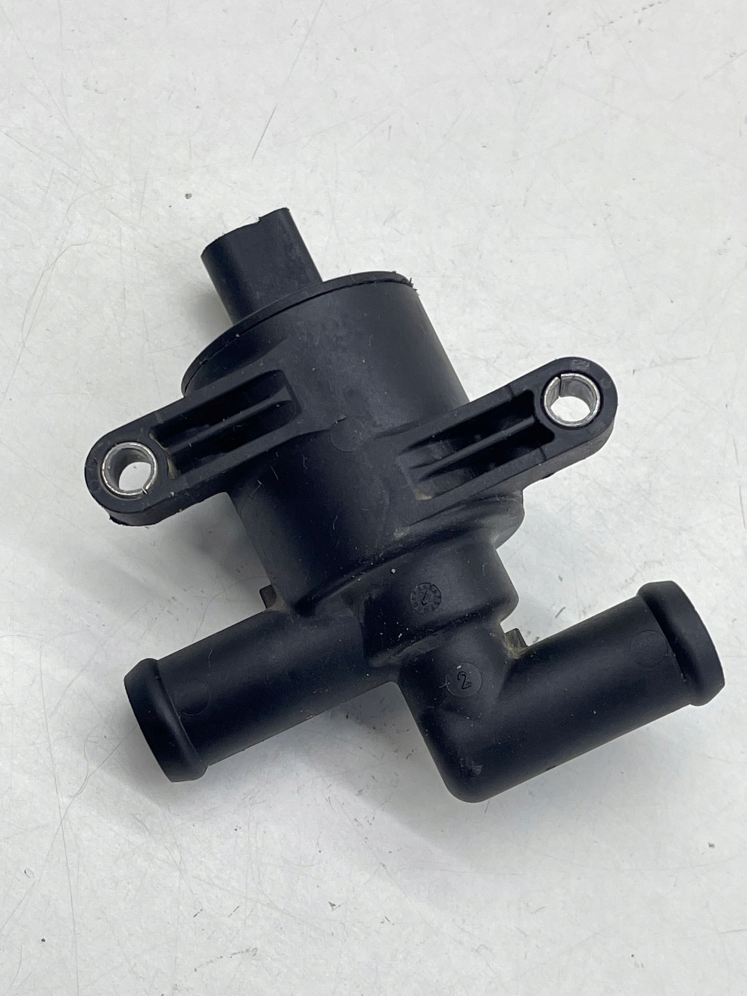 AUDI A5 8T A4 A7 A6 C7 VALVOLA elettromagnetico Supplementare Pompa Pompa d’acqua