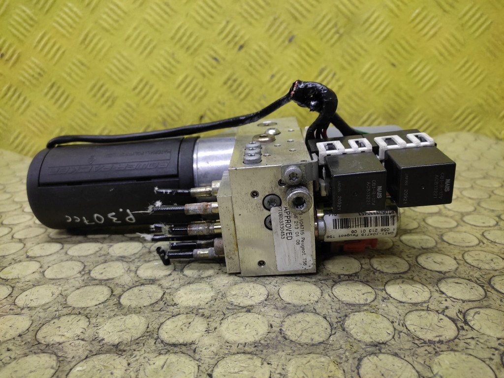PEUGEOT 307 pump roofs 104715