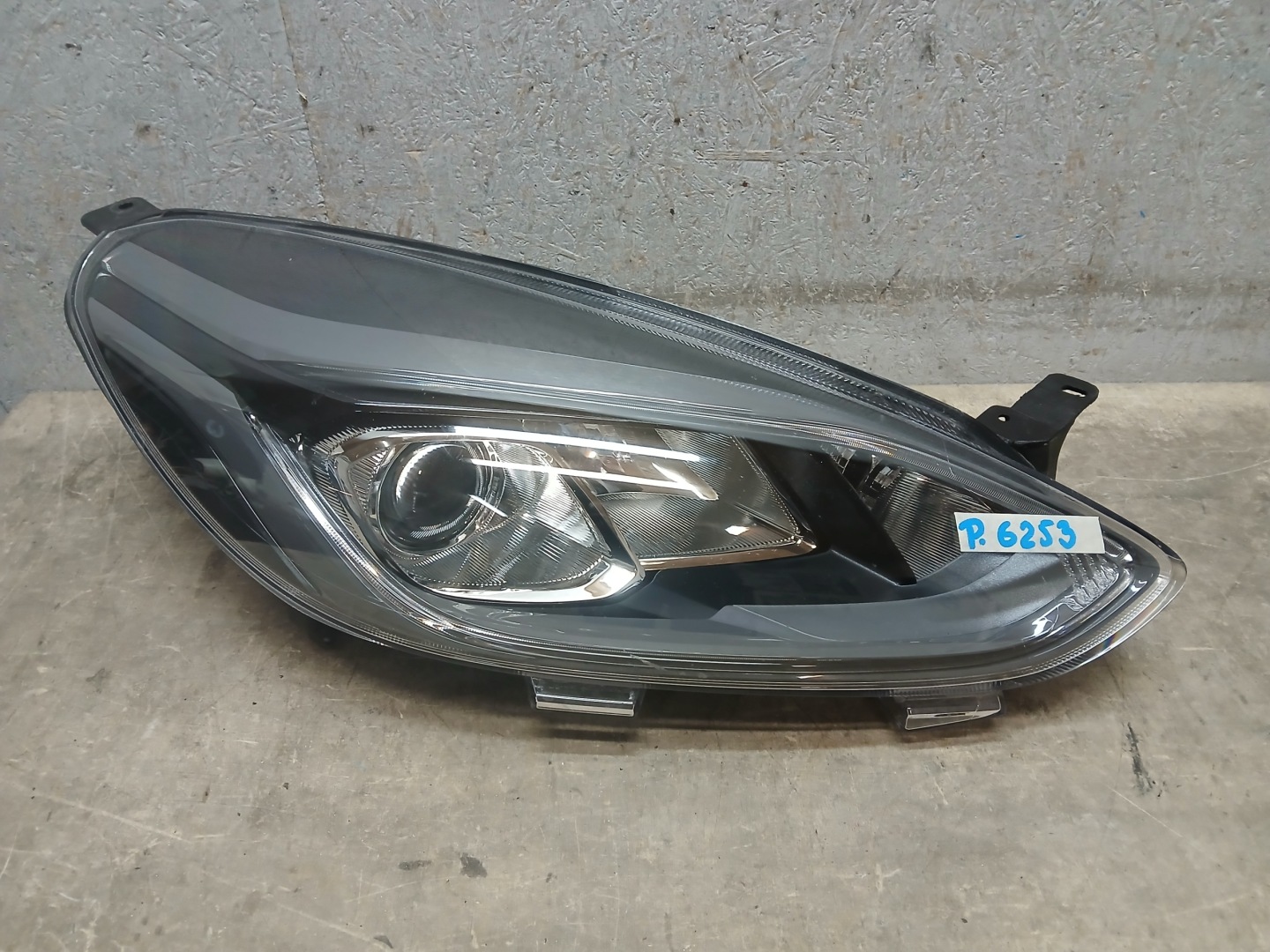 light front right FORD FIESTA MK8 FULL LED L1BB-13E014-EH