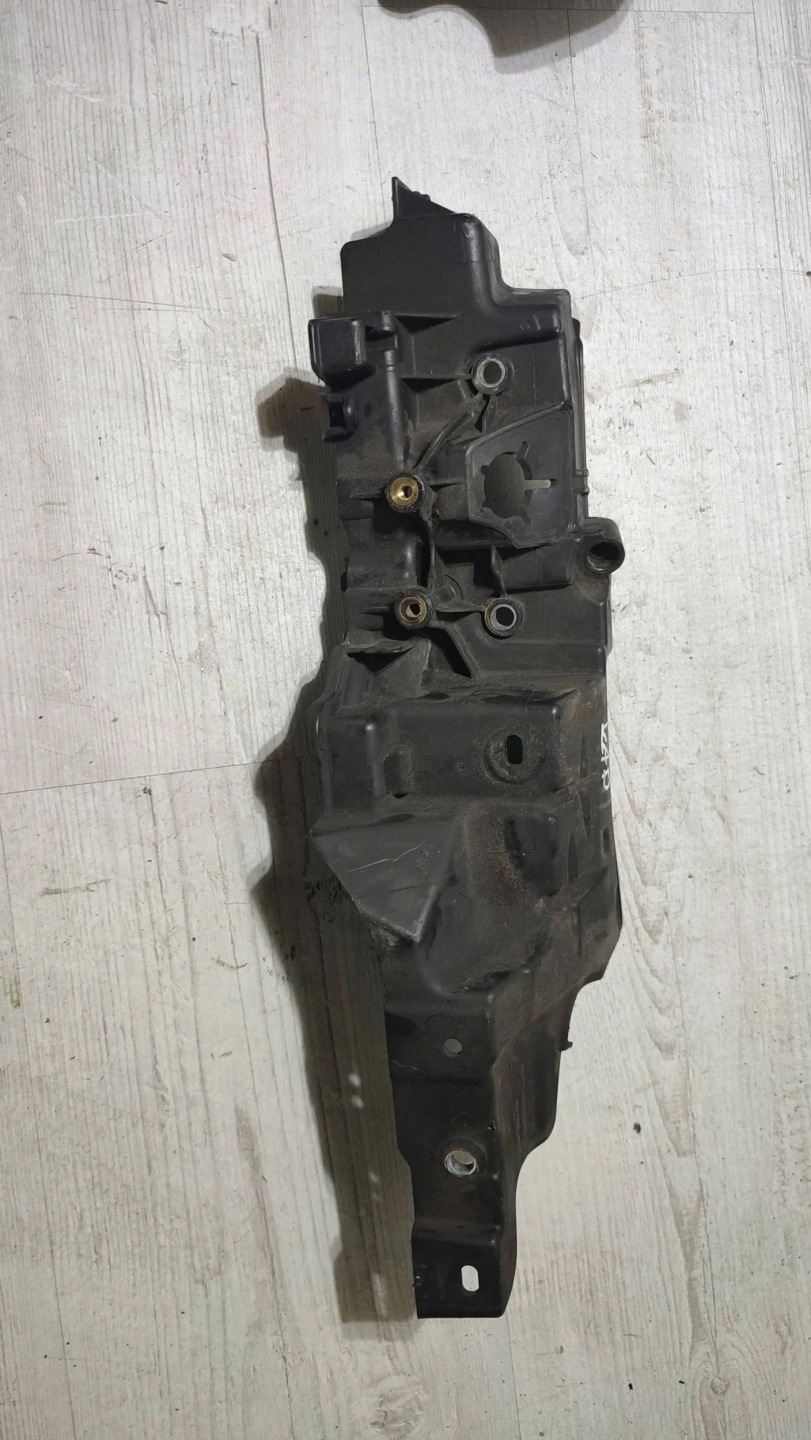 Renault Kadjar 17r 1.5dci motor cover