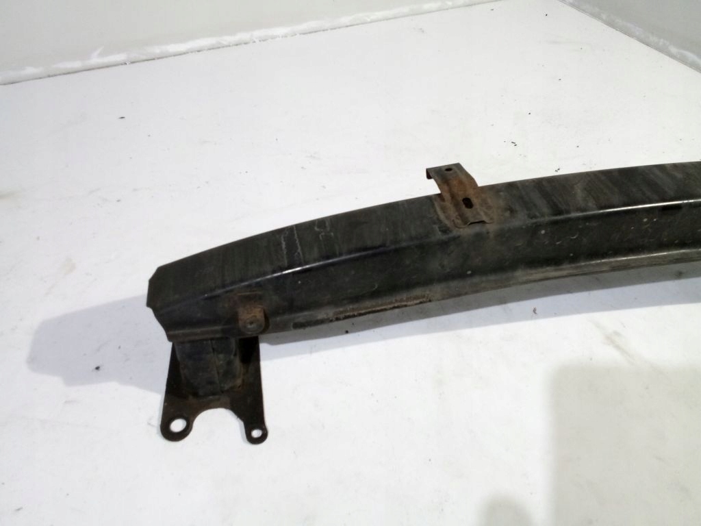 Skoda Fabia II sider below bumper front