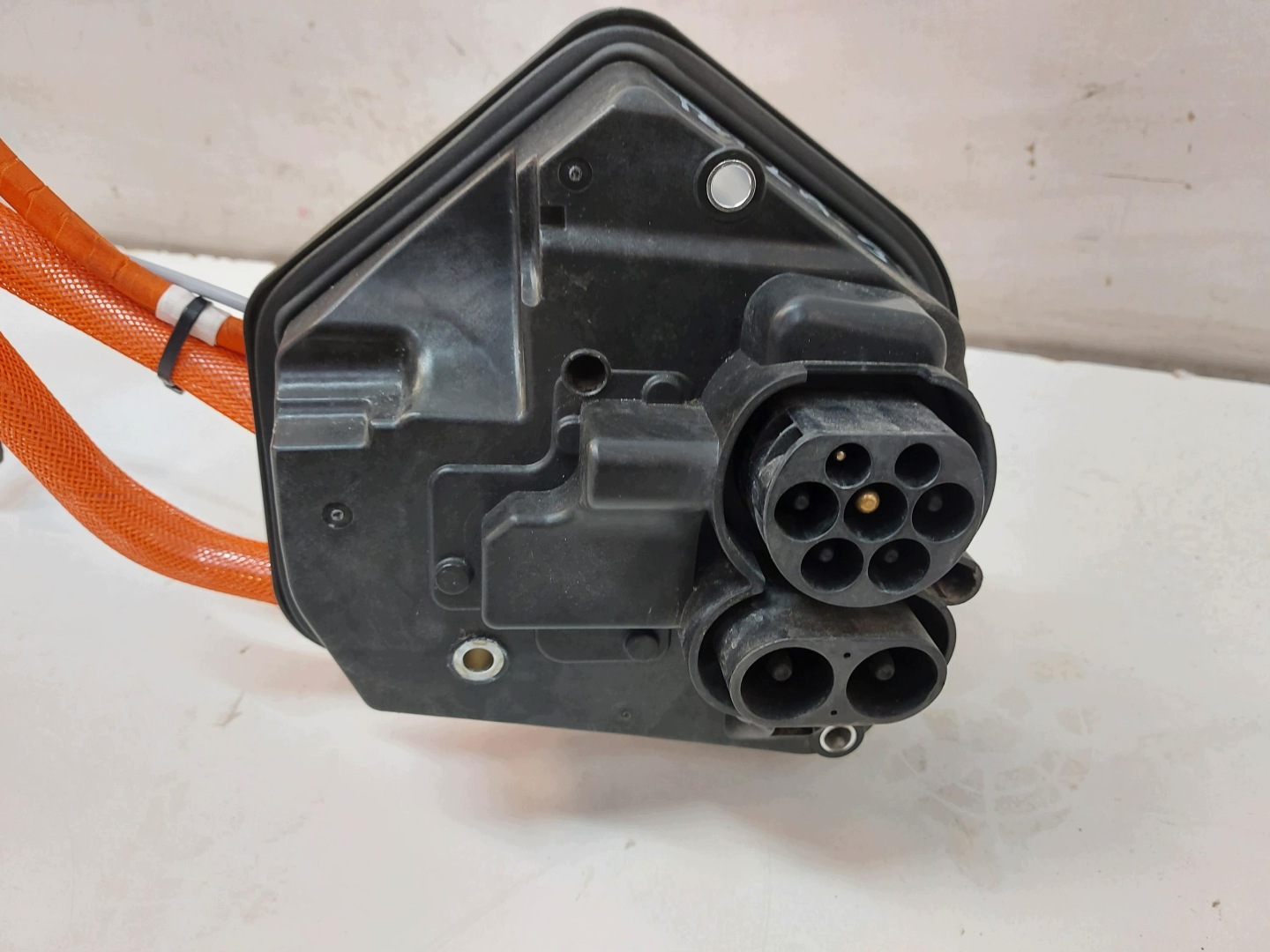 TESLA MODEL 3 2022r adapter prijenos ladowania baterii 1490374-20-D