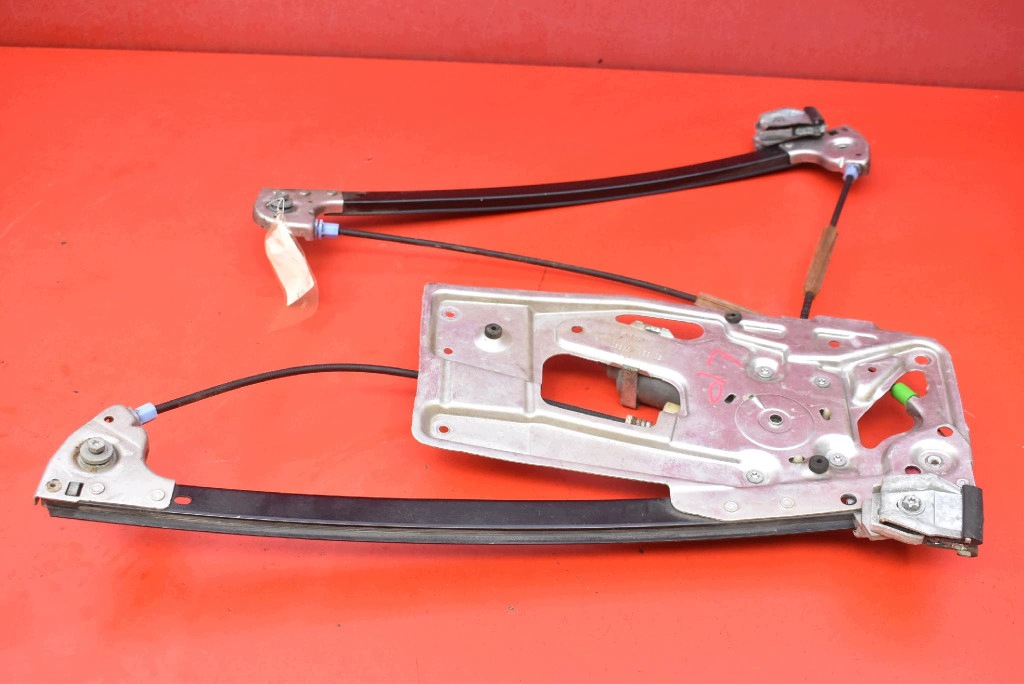 stahování okna levý předek EU 8360511 BMW E39 90-00