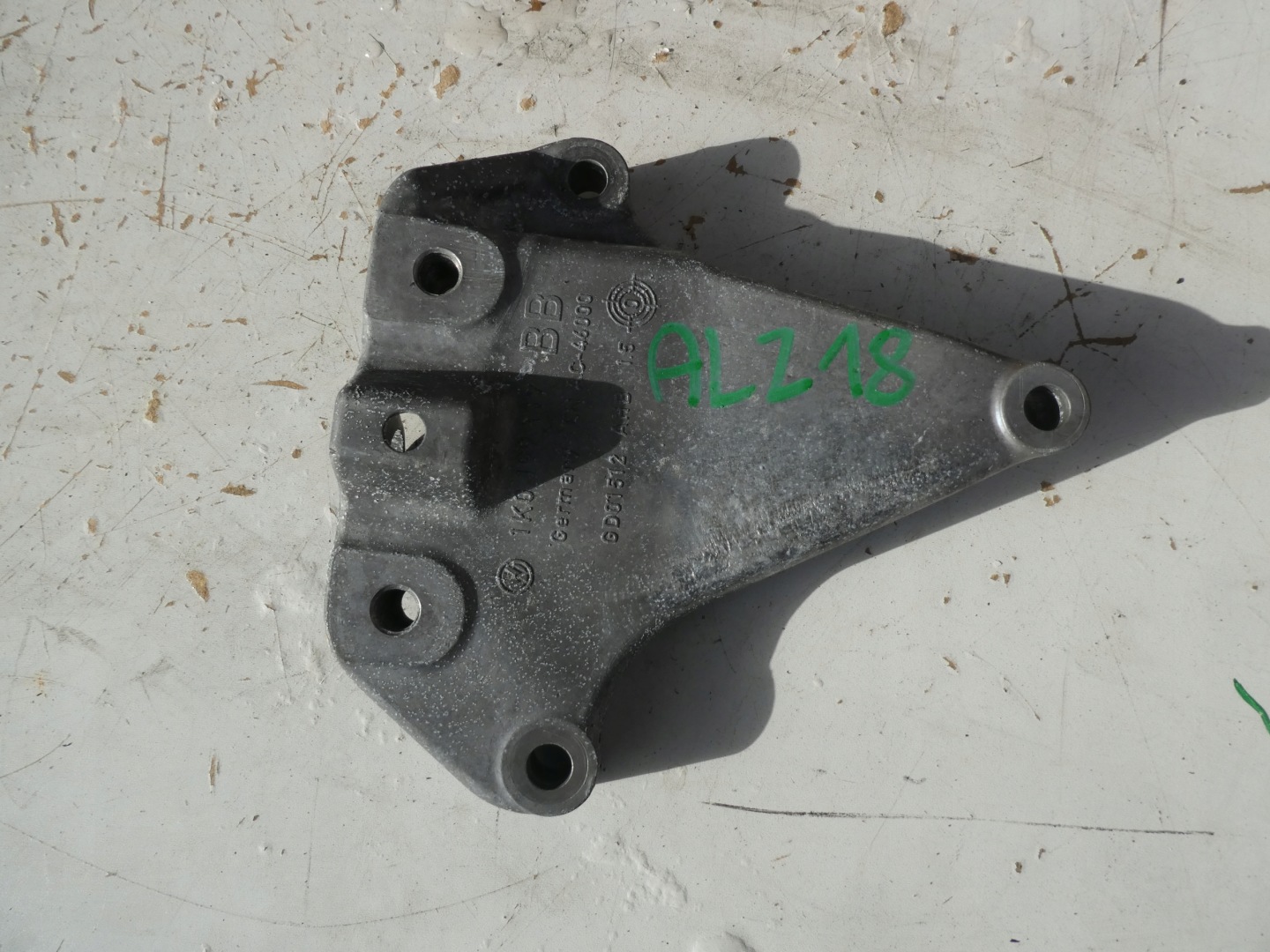 Getriebehalter getriebe 1K0199117BB AUDI VW SKODA SEAT