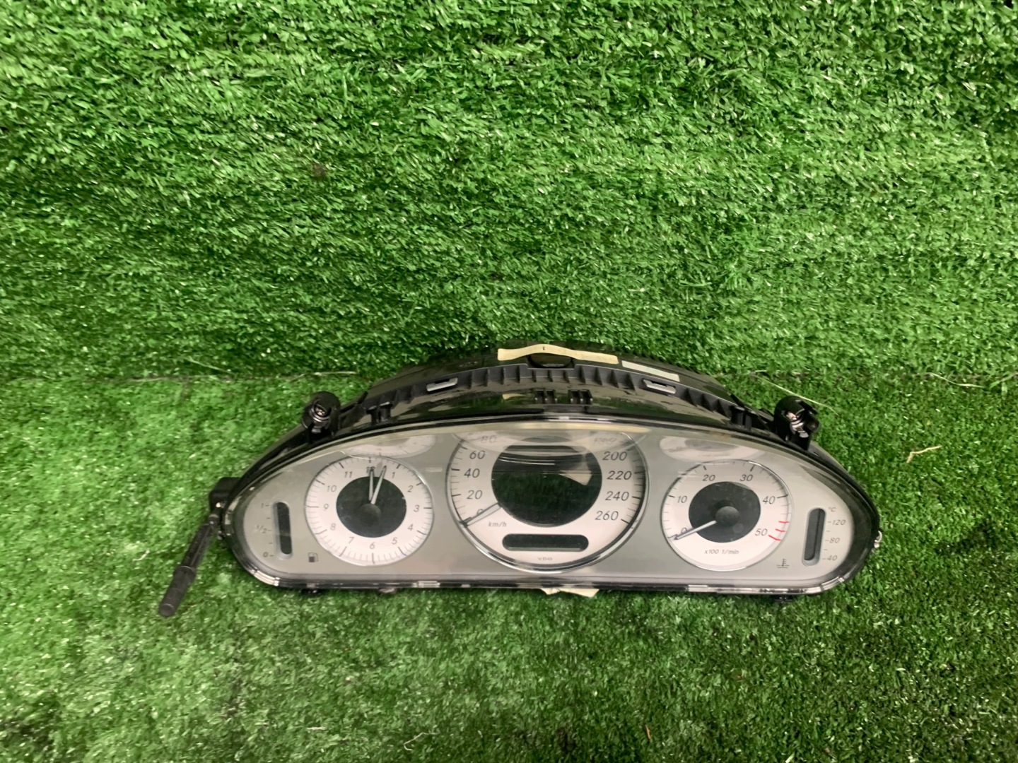 MERCEDES W211 dials dials tachometer A2114404511