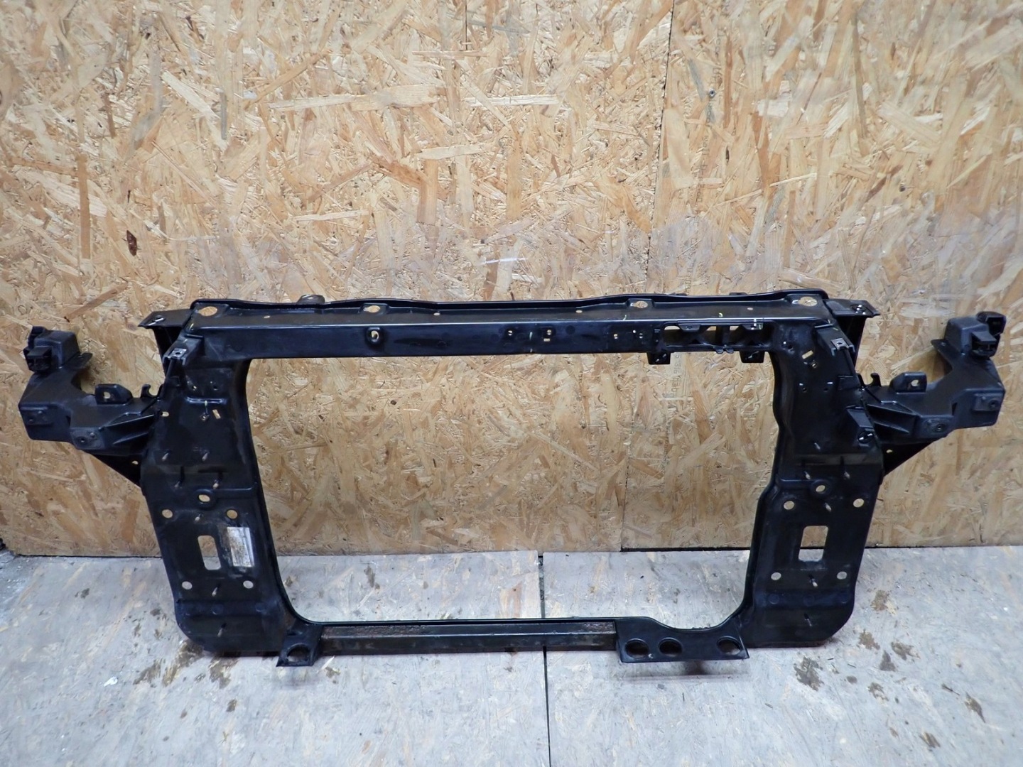 support panel for radiators pillar iron HYUNDAI IX35 LM 2010-2015R 641102Y000