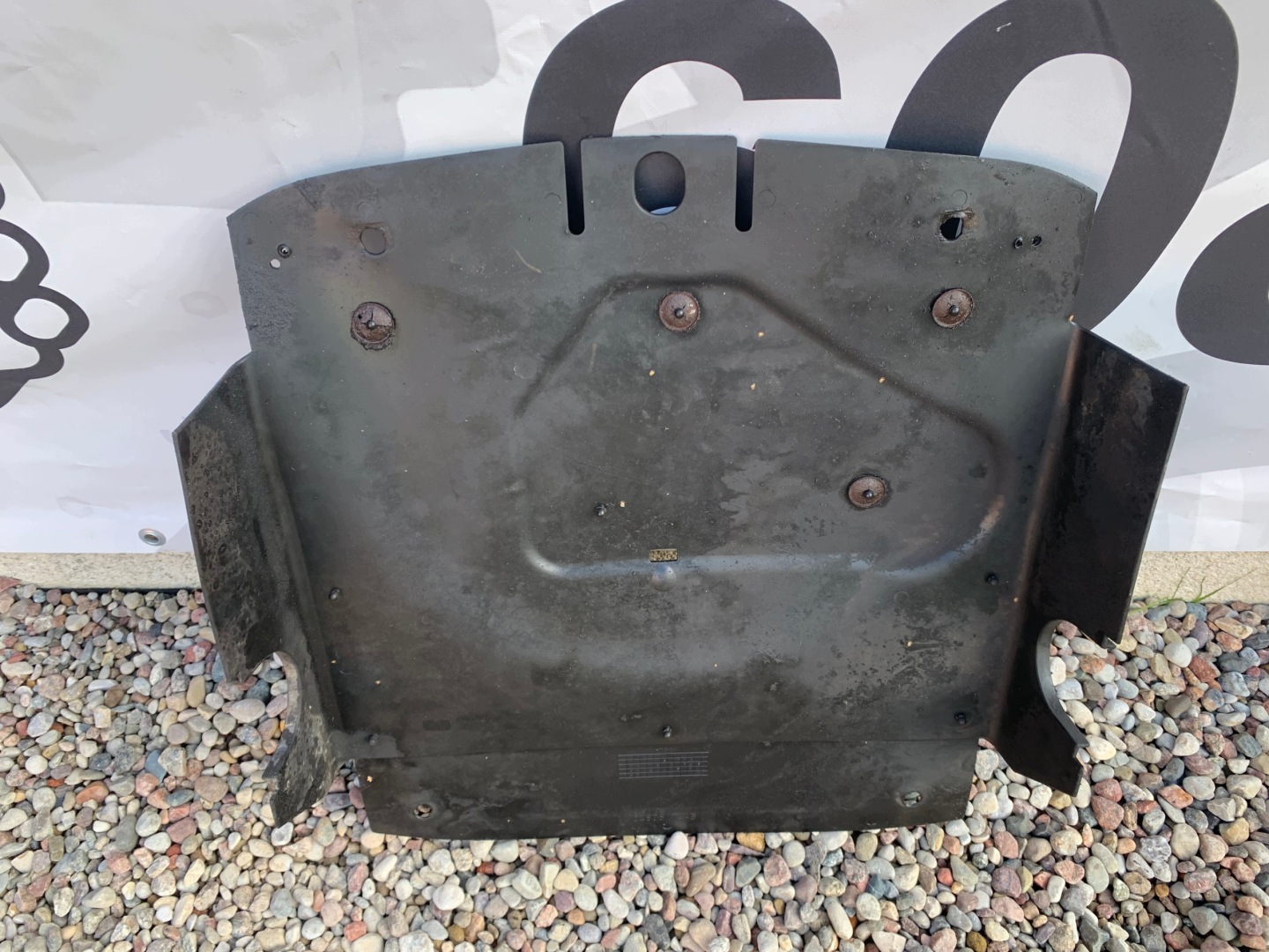 cover below engine below gearbox Chrysler 300C 3.0 CRD 04806174AB