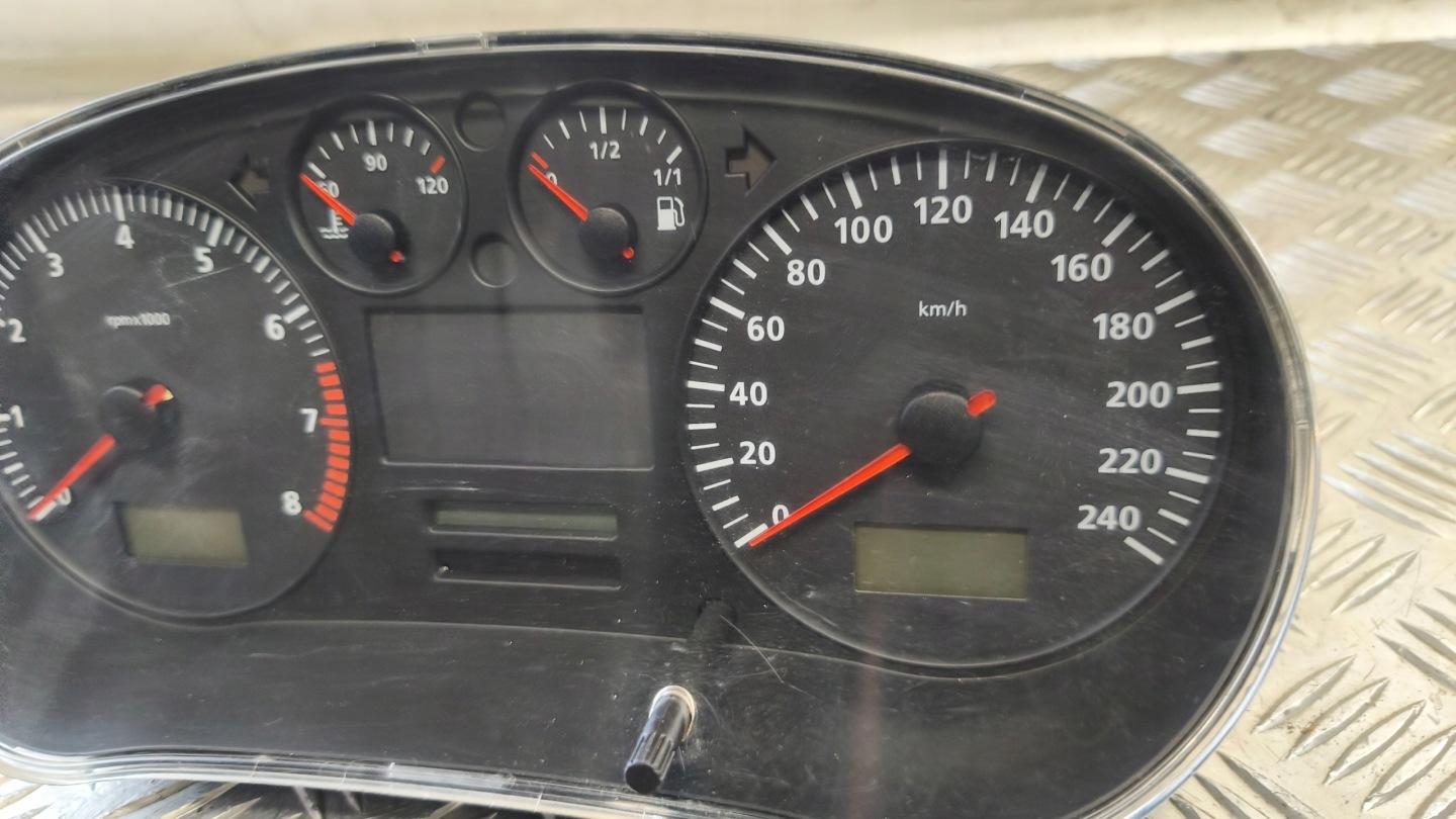 dials dials SEAT LEON and 2001r 1.6B W01M0920821A