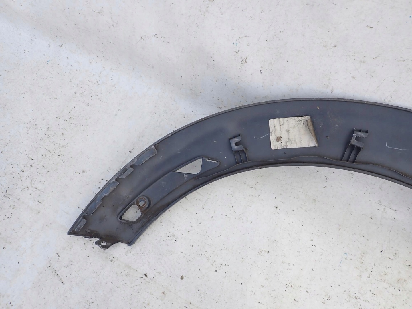 MINI COOPER II 2 R56 06-13 cap left rear part