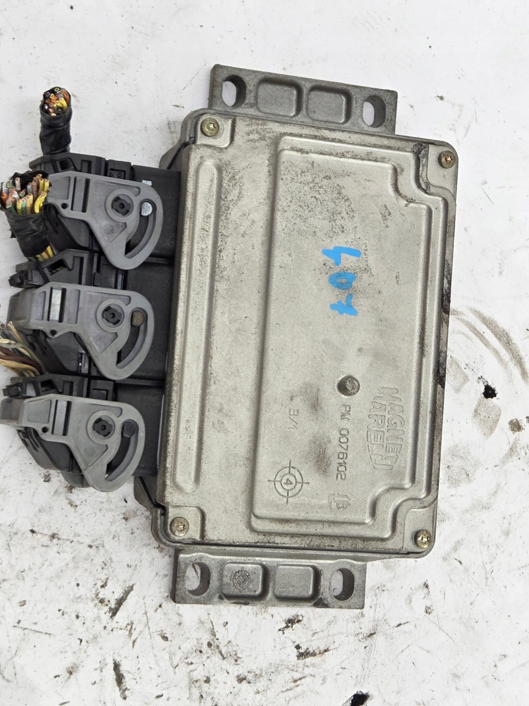 PEUGEOT 407 2.0 control unit computer of the engine 9656567980