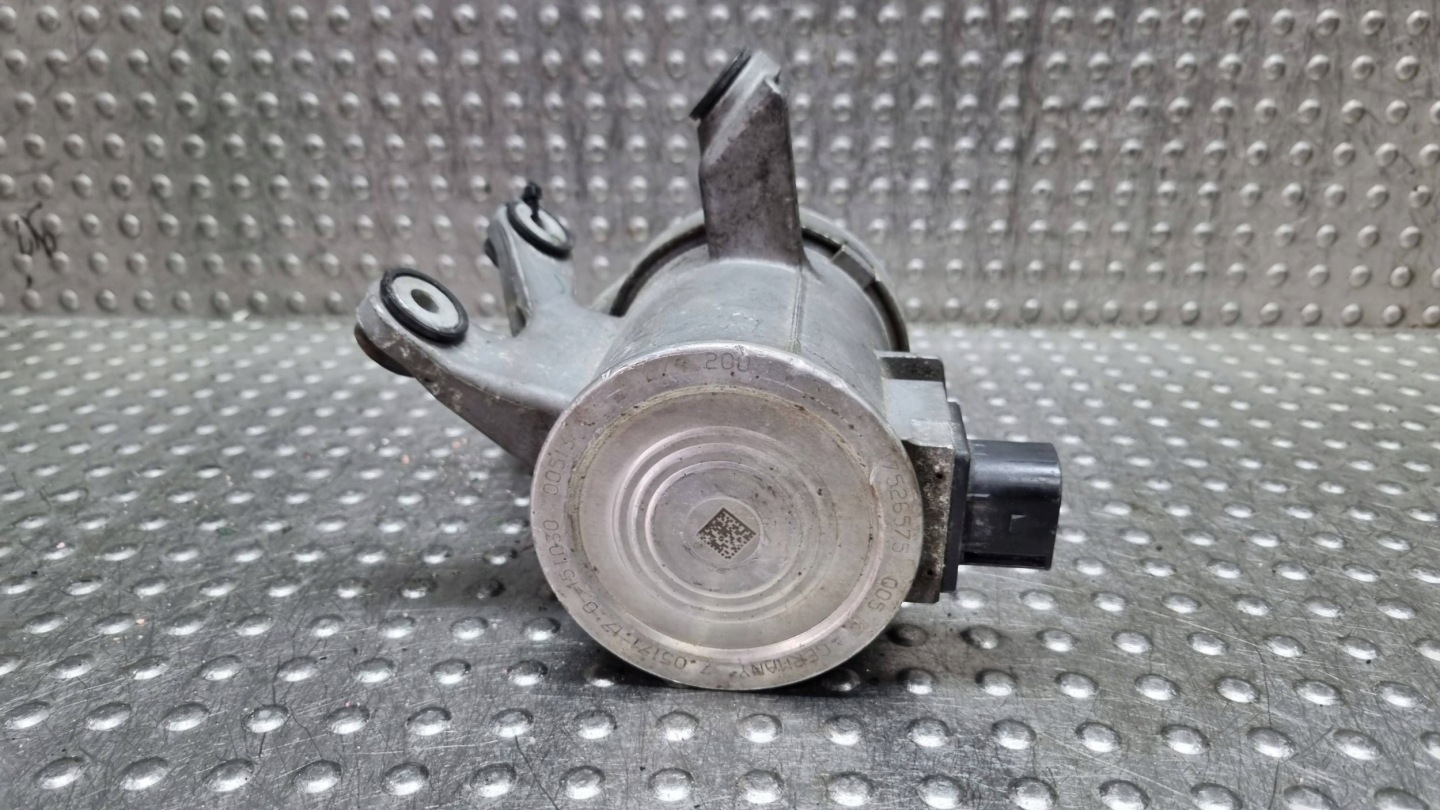 supplementary electrical water pump A2742000107 MERCEDES W205 W213 2.0 CGI