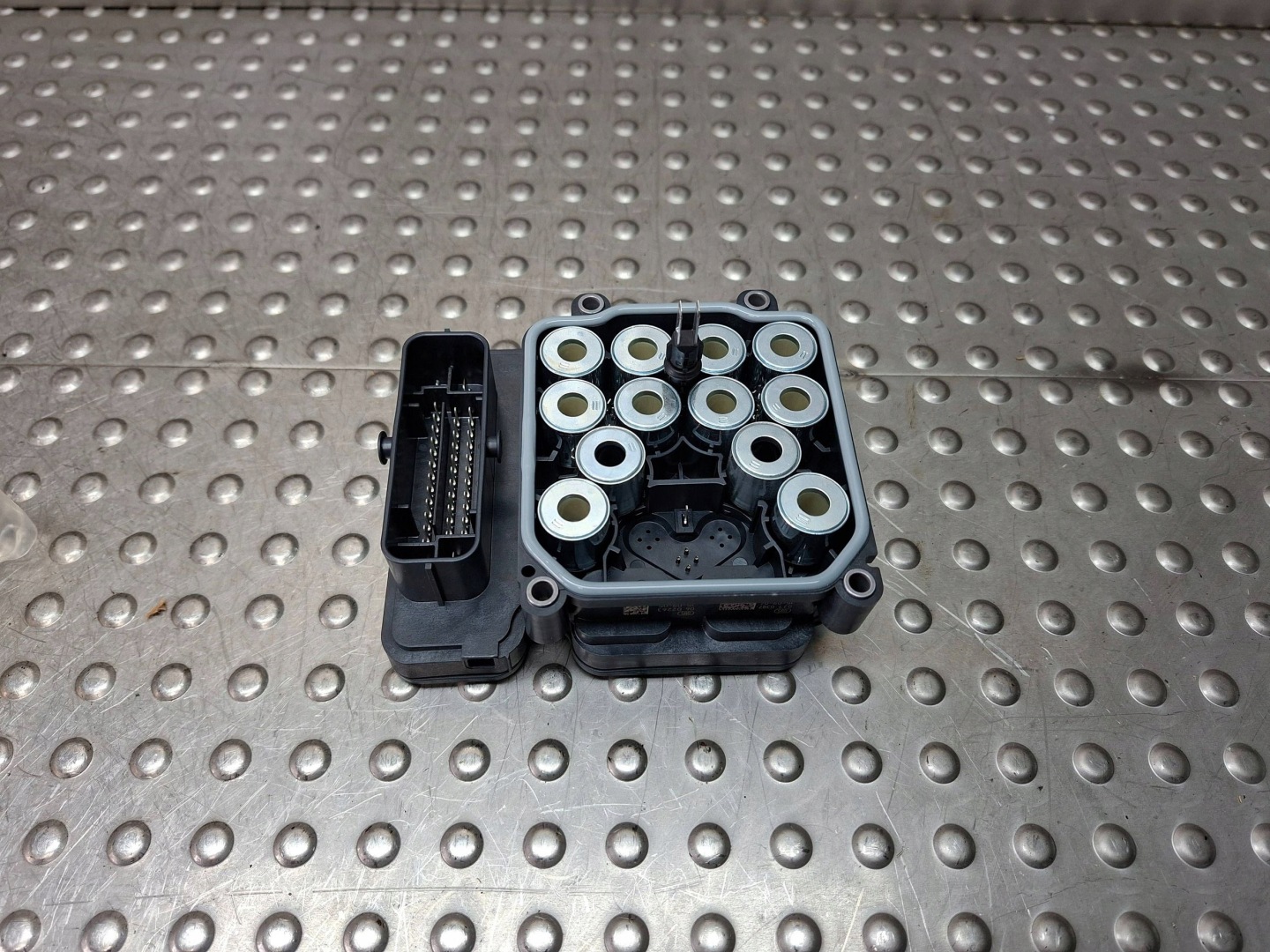 control unit pump ABS MASERATI GHIBLI 13- 0265956368