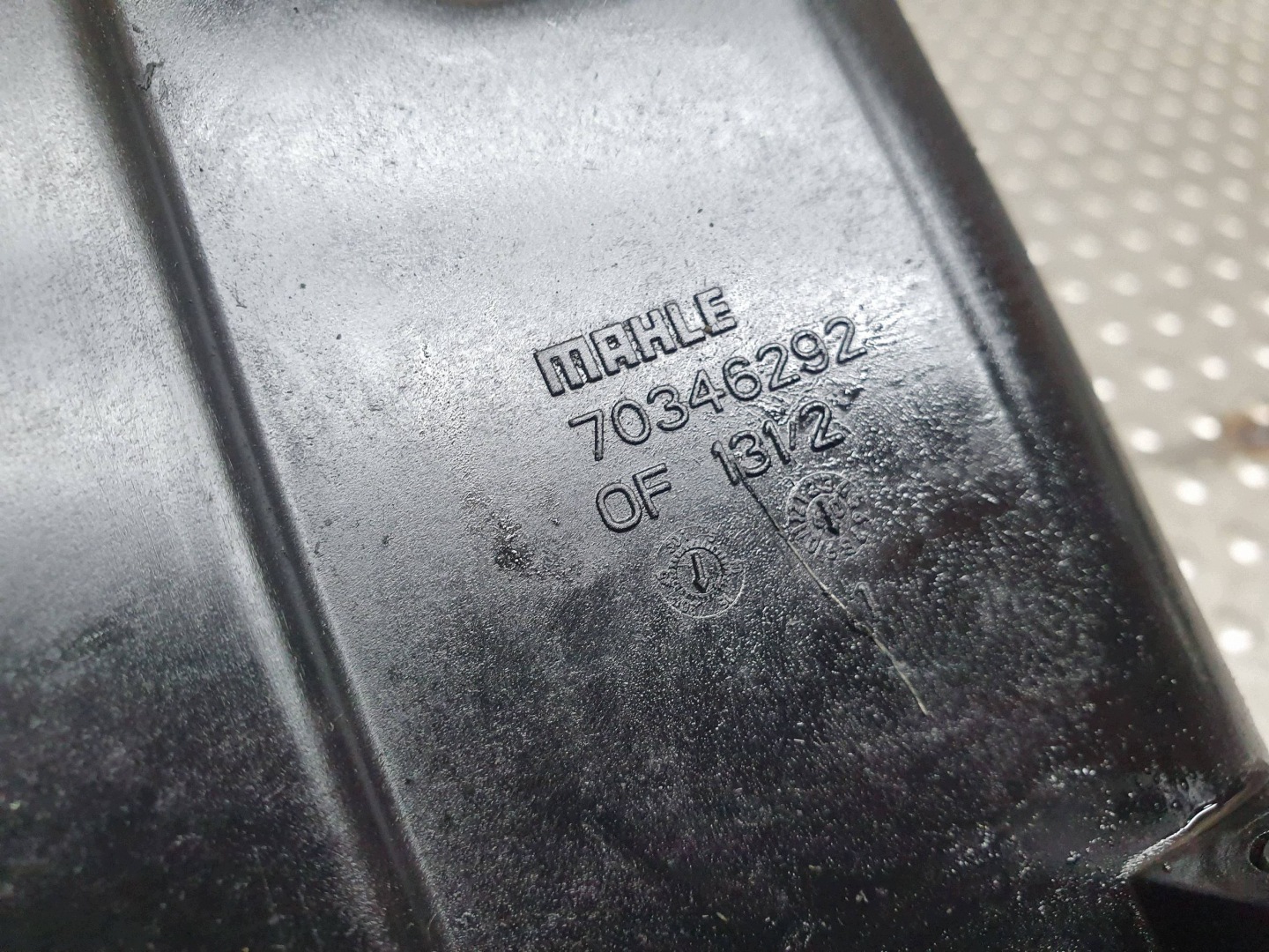 oil filter holder 7807799 BMW E90 E83 E87 E91 E60 E88 E92 E93 2.0D N47