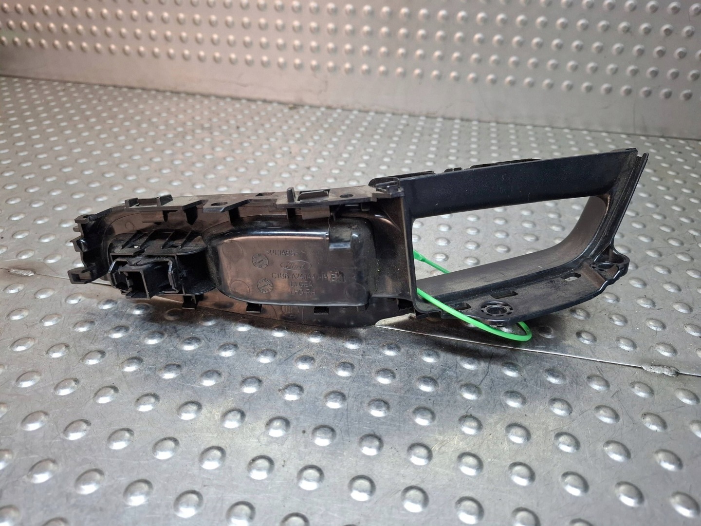 handle switch windows right front 3D C1BB-A240A40-AEW FORD FIESTA MK7