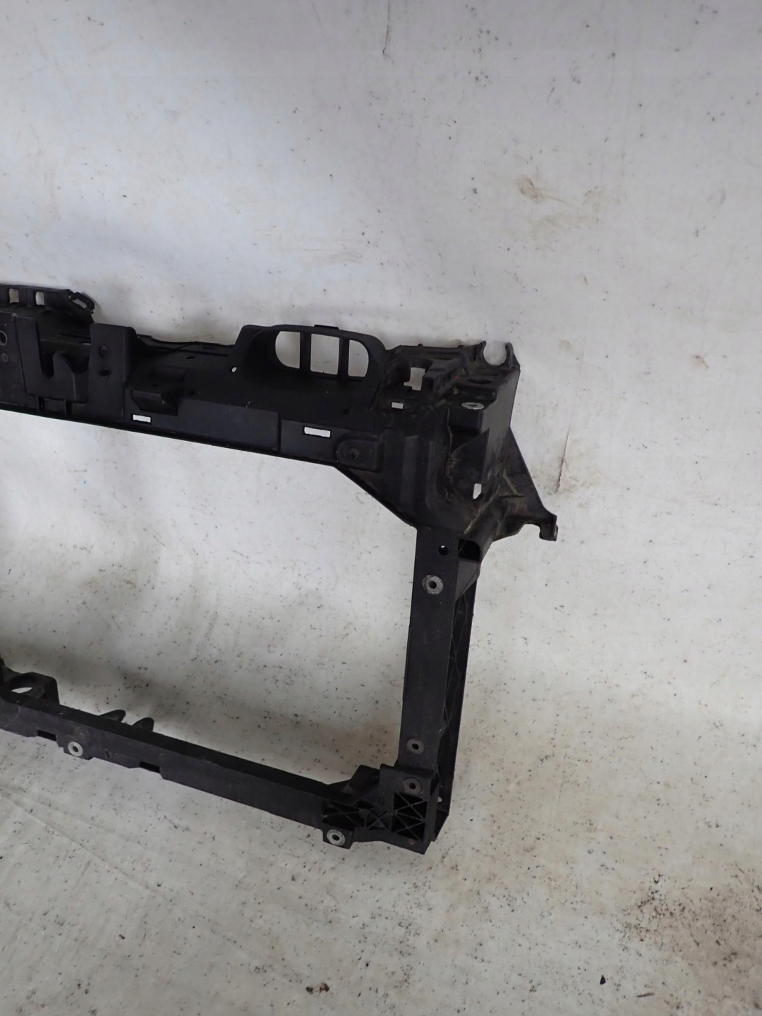 support panel for radiators pillar FORD FIESTA MK7 LIFT 13- G1BB-A16E146-AC