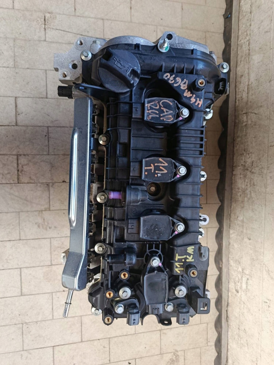 Blok of the engine pillar engine Renault Captur II H4MB630 11TYS. KM