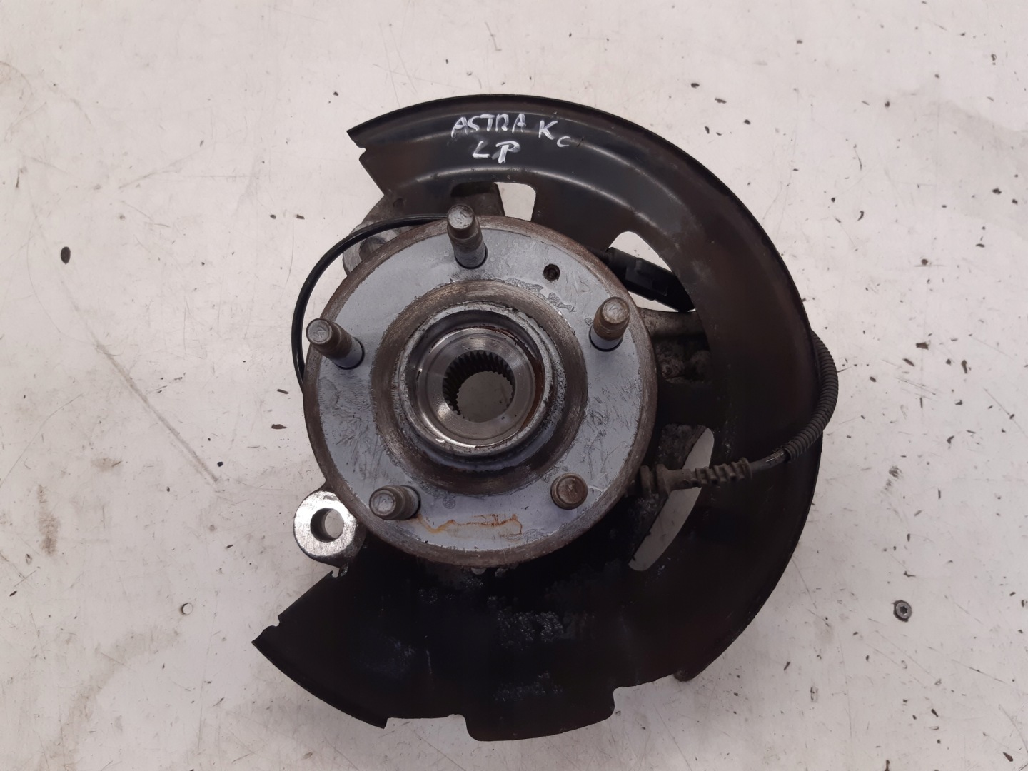 swing 5x105 left front Opel Astra K