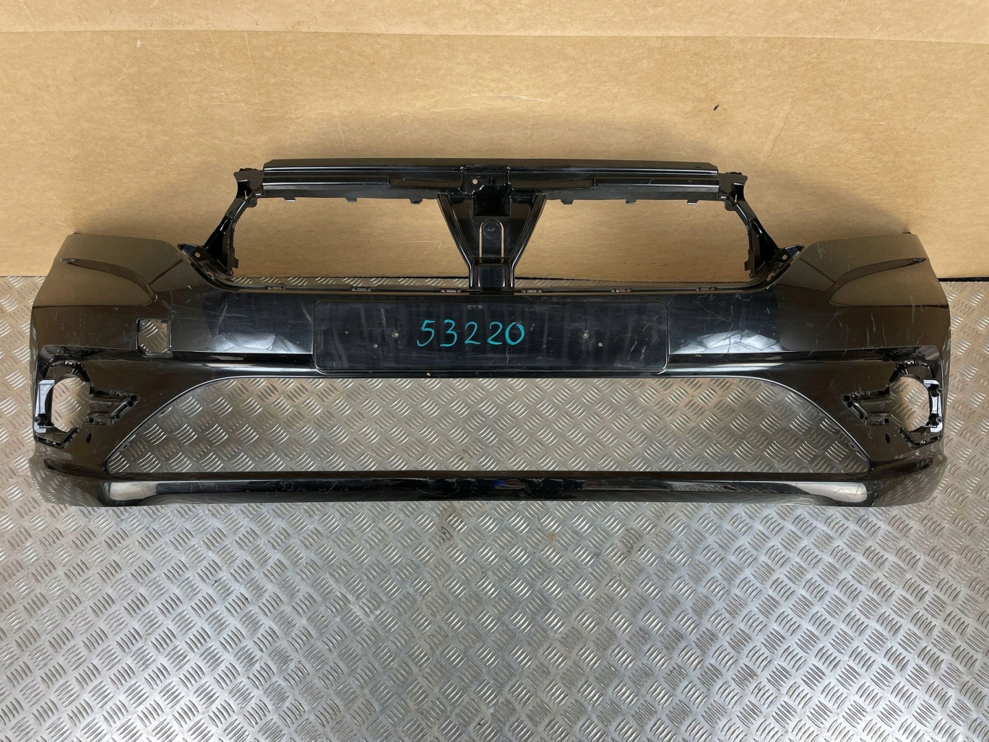 bumper front front DACIA SANDERO III 3 2020-2025 (4xPDC) 620228531R