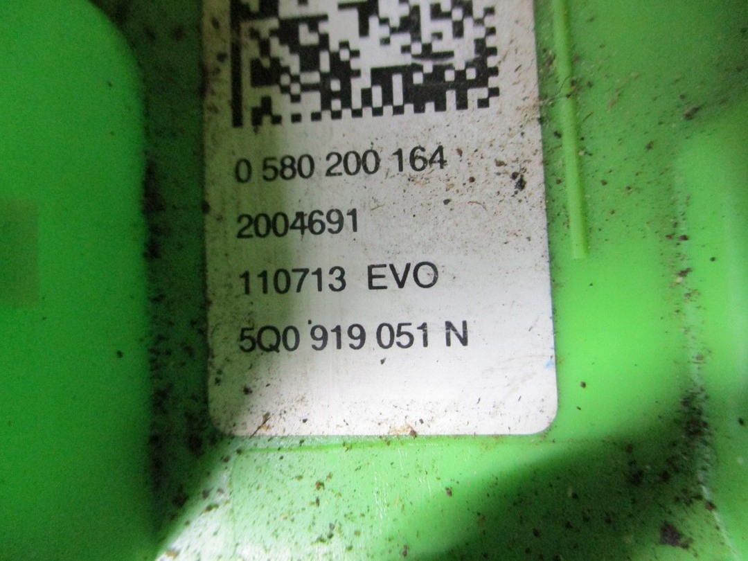 feed pump 5Q0919051N