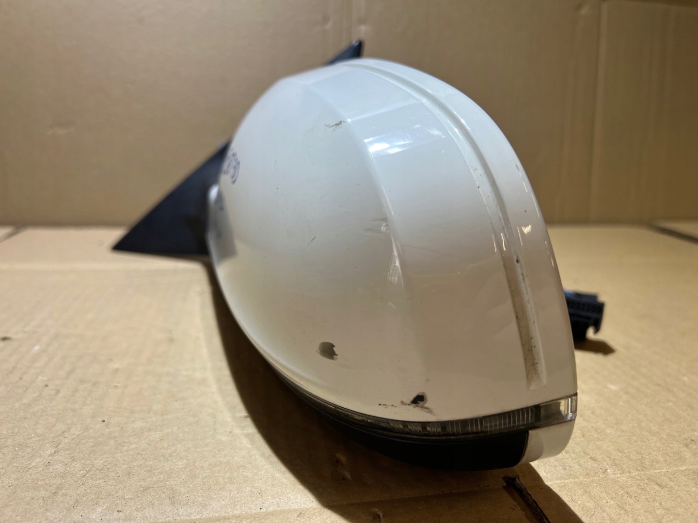AUDI A5 8T 3D COUPE mirror left 6+2 PIN LY9C