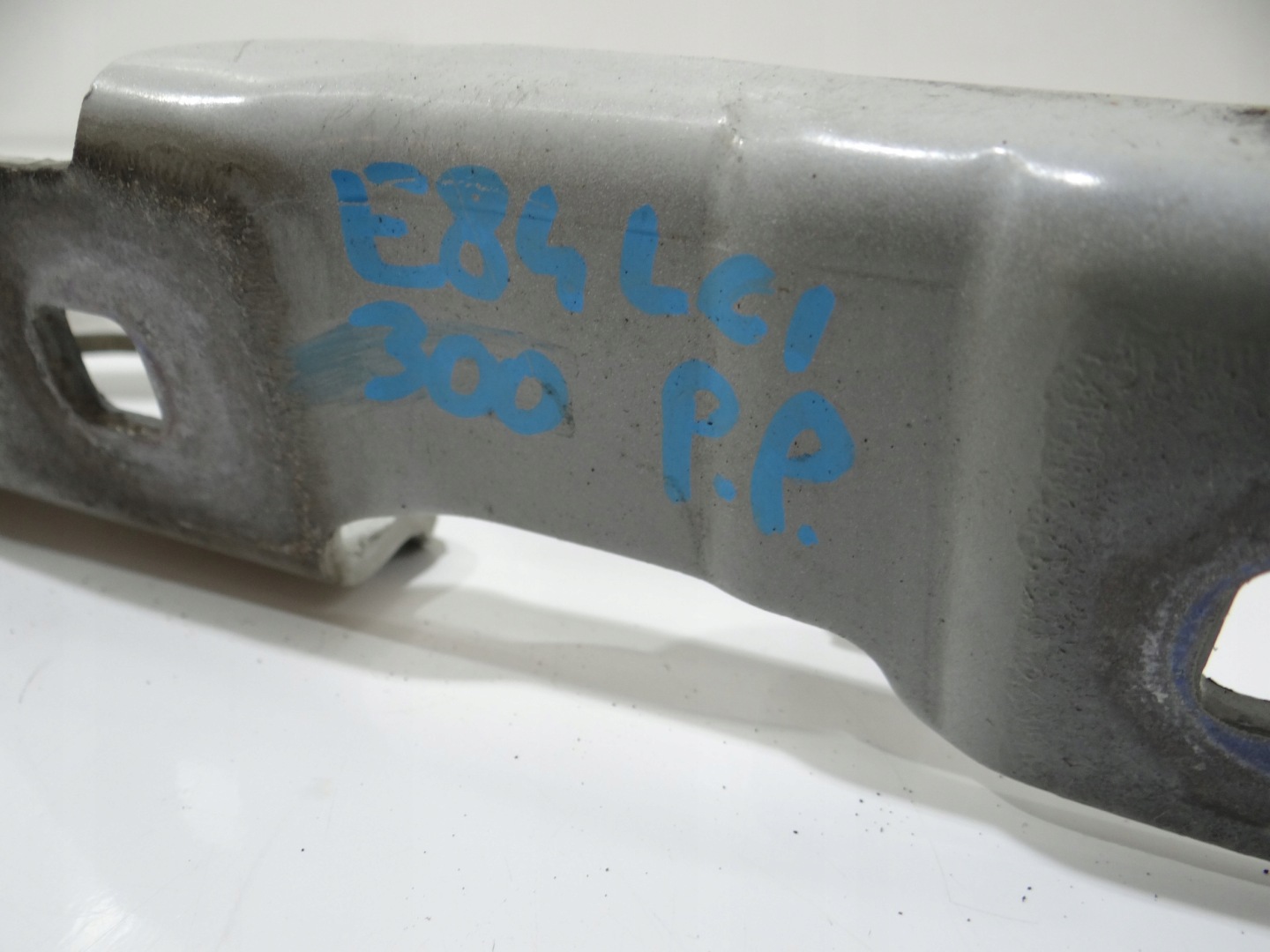 hinge bonnets right BMW X1 E84 LCI 2990360 300