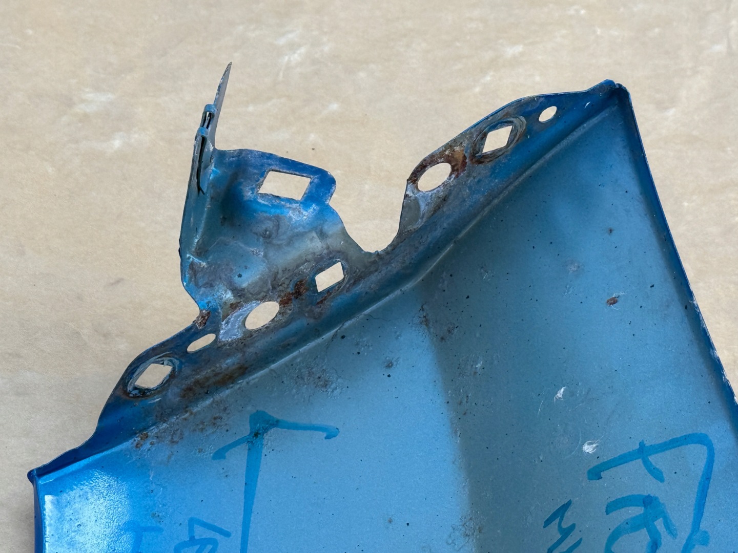 FORD FIESTA MK7 LIFT 2012-2017 fender right front BLUE CANDY