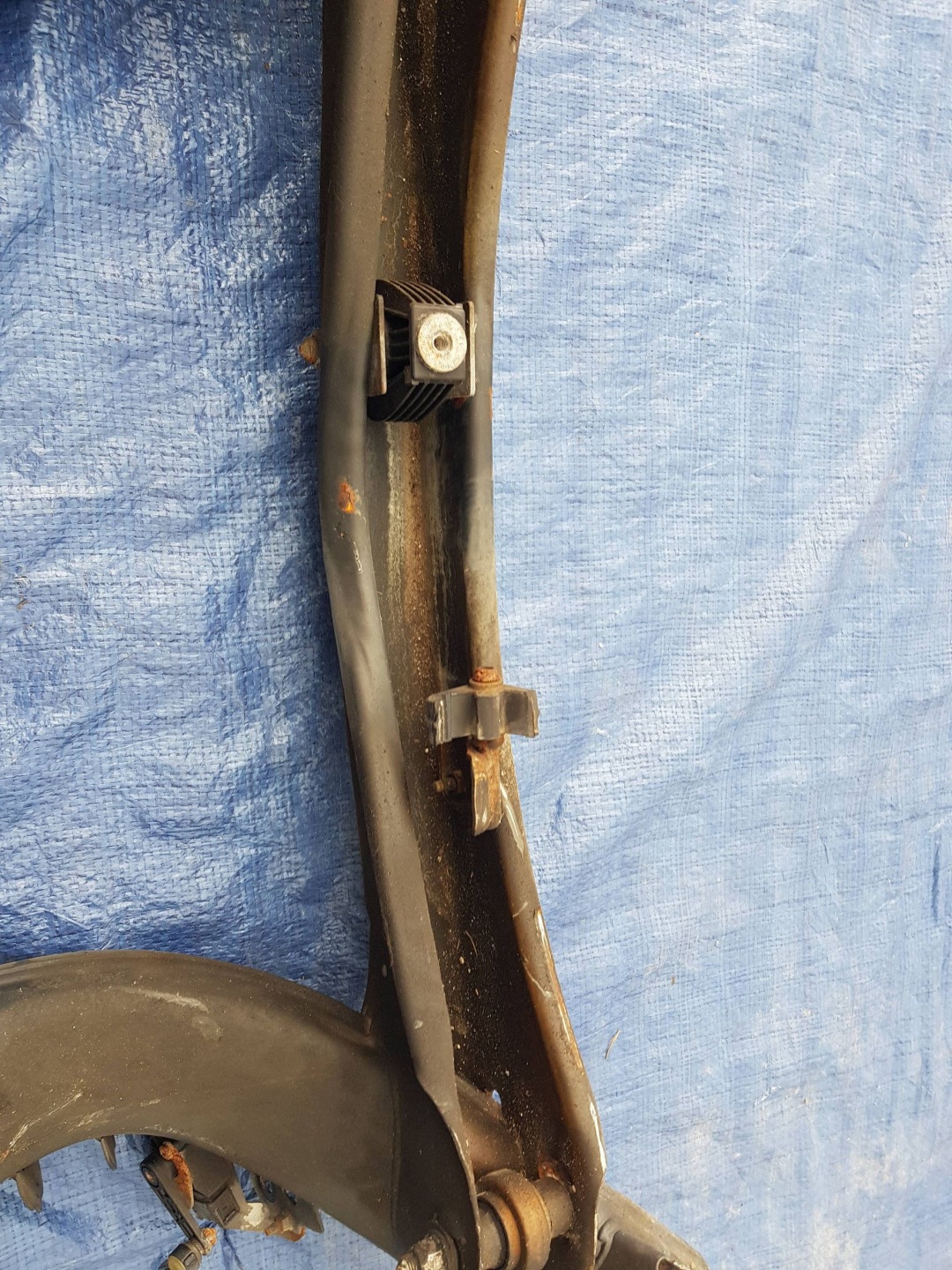 axle beam rear part MERCEDES W205 KOMBI sider subframe axle beam