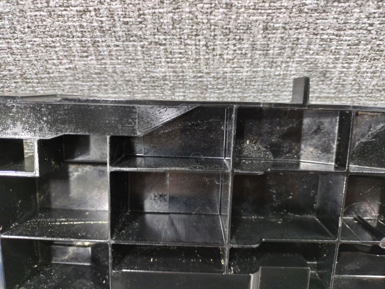 BMW pillar support 17117100124