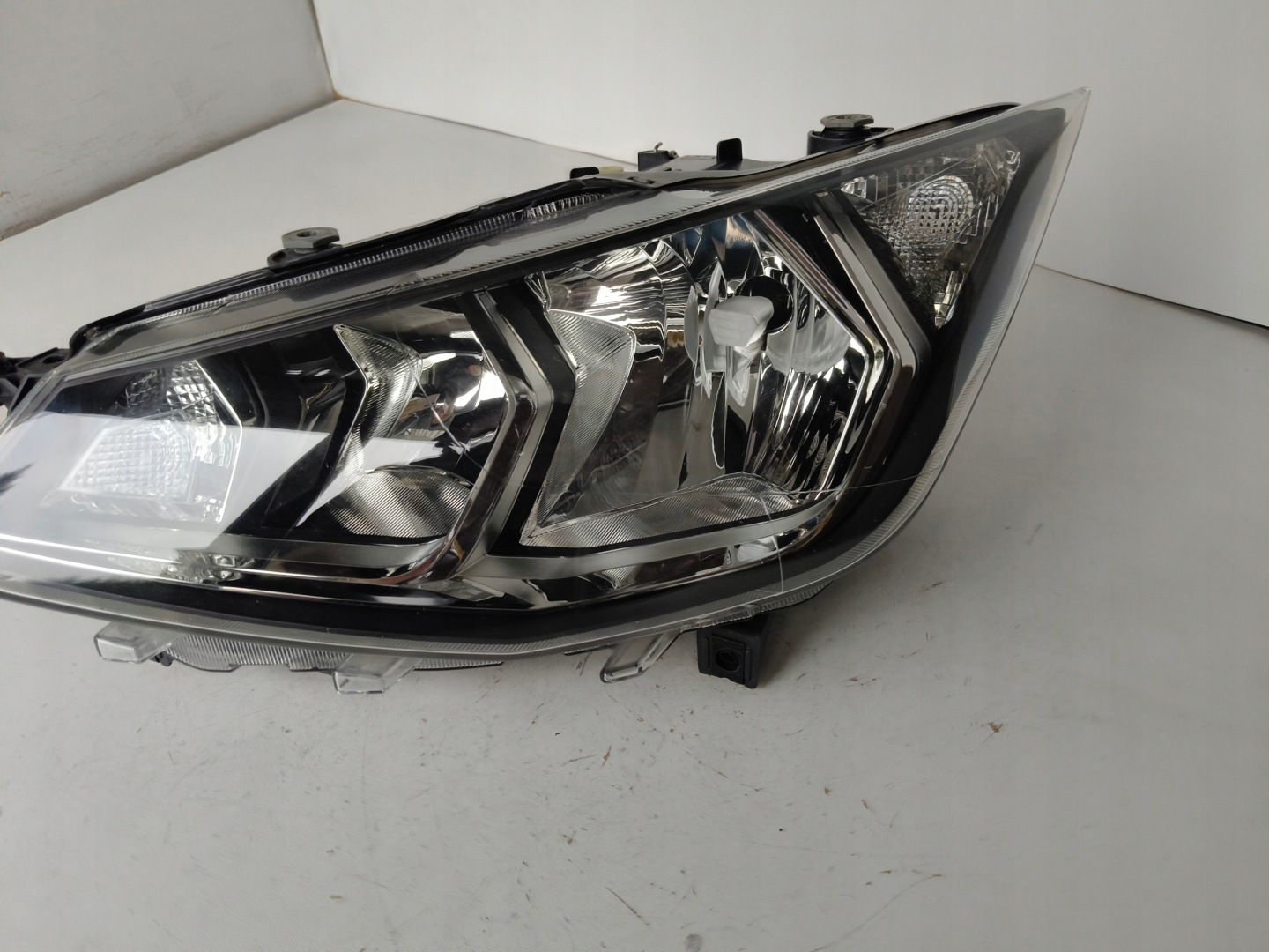light left REFLEKTOR SEAT IBIZA V 6F 6F0 17- ARONA 6F9