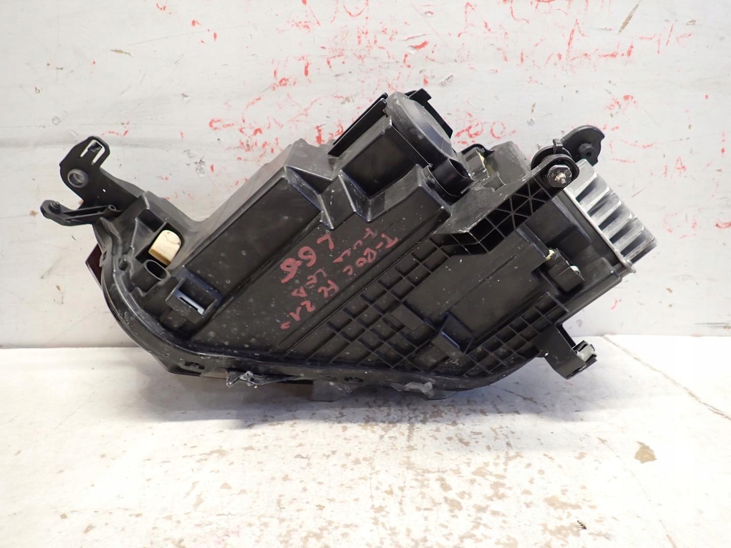 light front front right VW T-ROC LIFT 2021- 2GA941006F