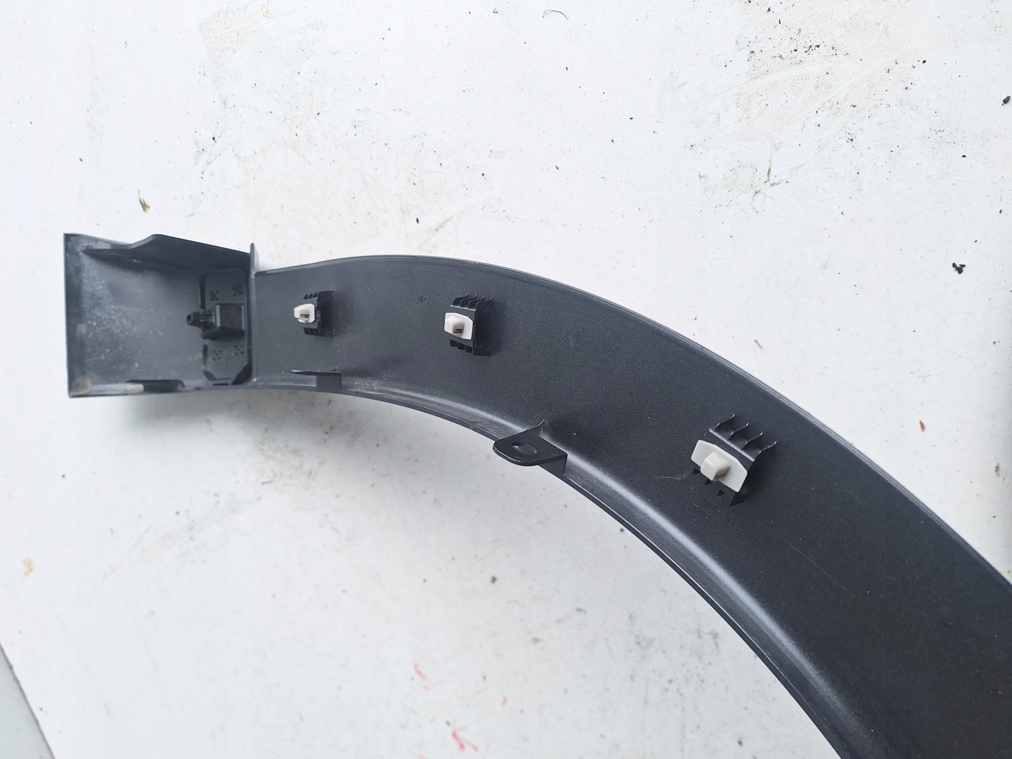 HONDA CR-V VI 2023-> moulding for fender left front