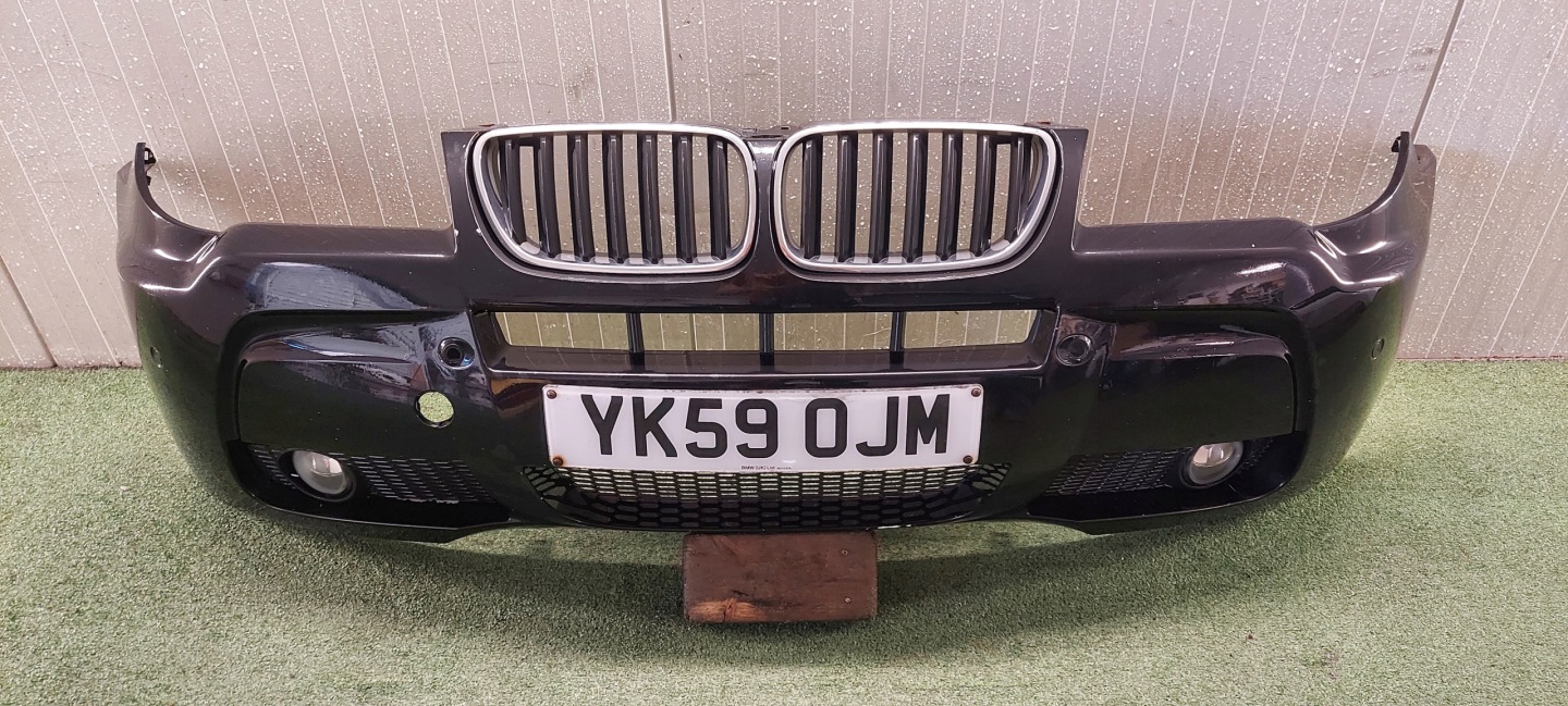 bumper front BMW X3 E83 m-packet LAK: 475 BLACK SAPHIRE