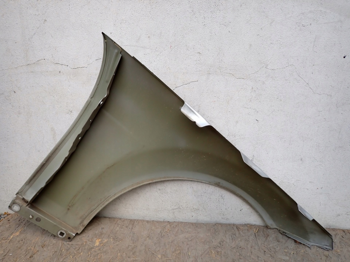 fender left front front MERCEDES C KLASA 204 2007-2014R A2048810901