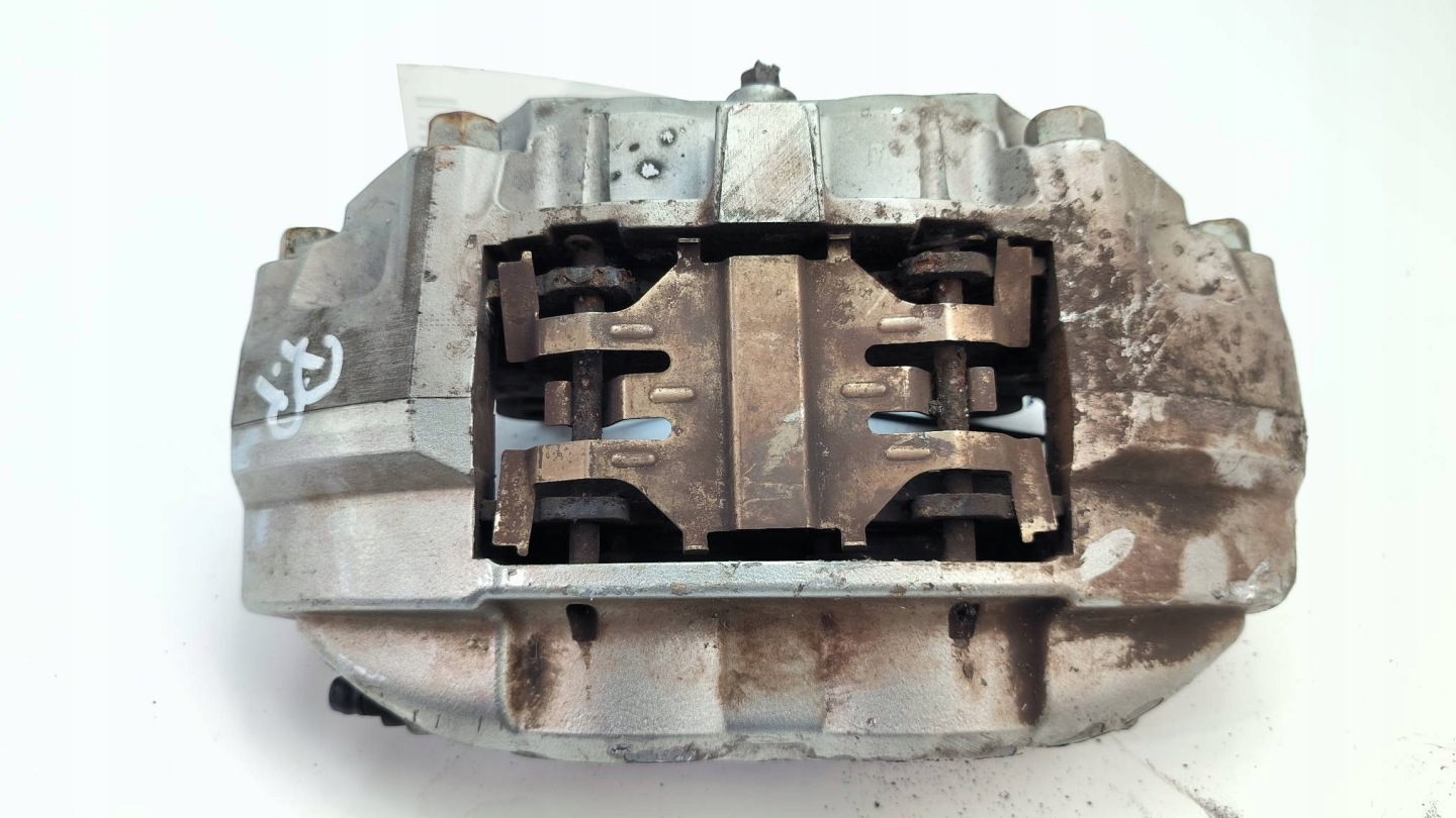 caliper brake front right INFINITI FX30d S II