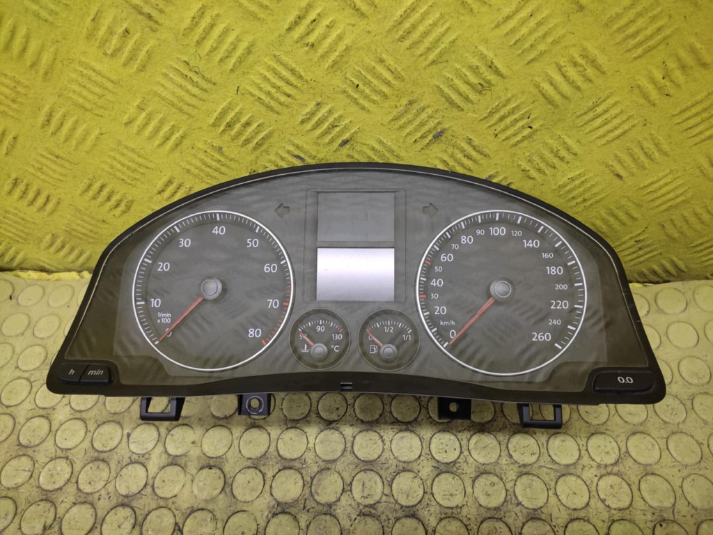 VW GOLF V 1.6 dials 1K0920851G