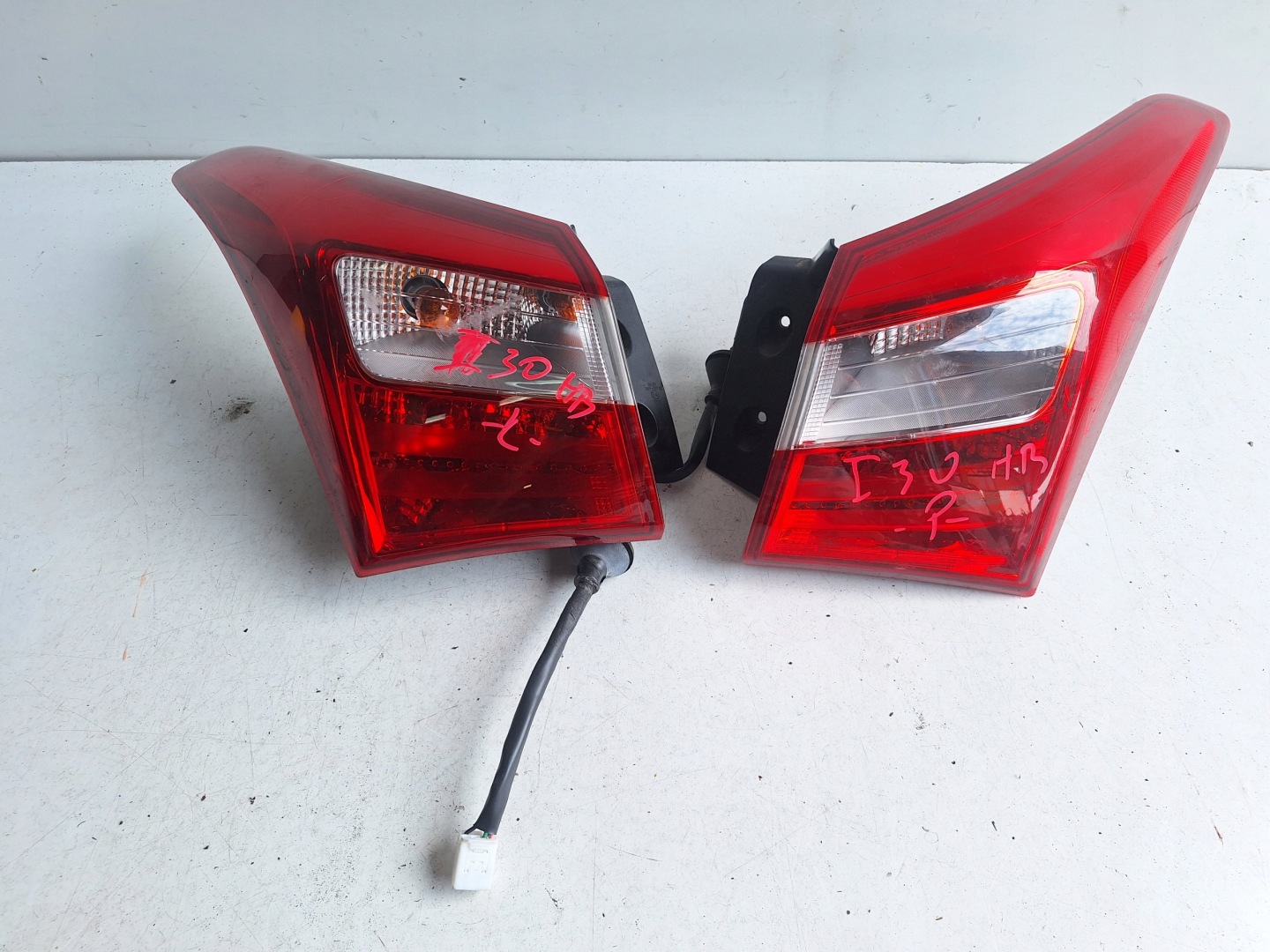 HYUNDAI I30 II HB 12-15 light rear part left
