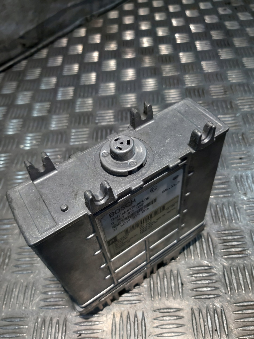 Centralina cambio 5HP-592C EST 47C ZF BOSCH 0260001032