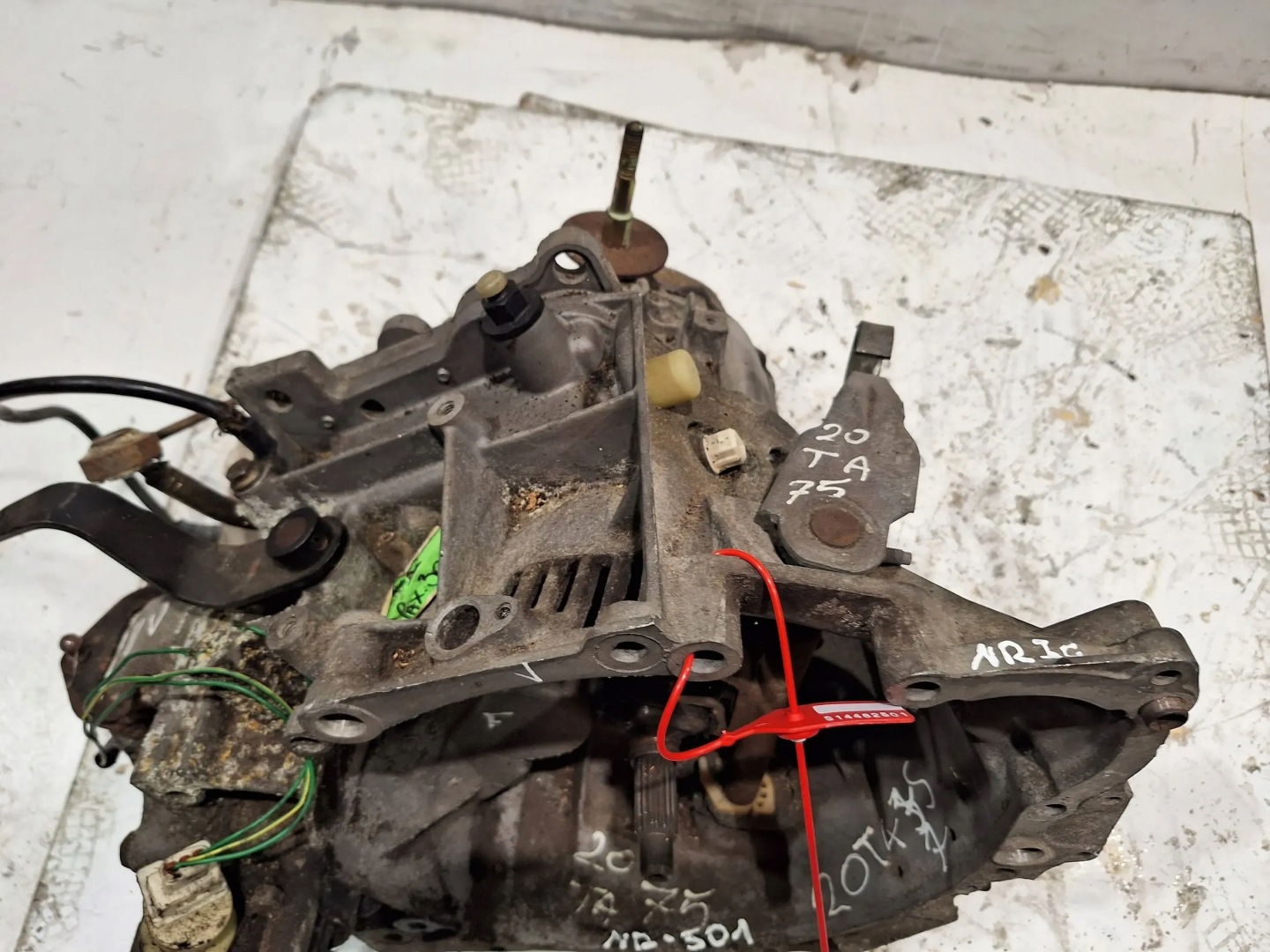 Getriebe 20TA75 Peugeot Partner 1.9 D 96