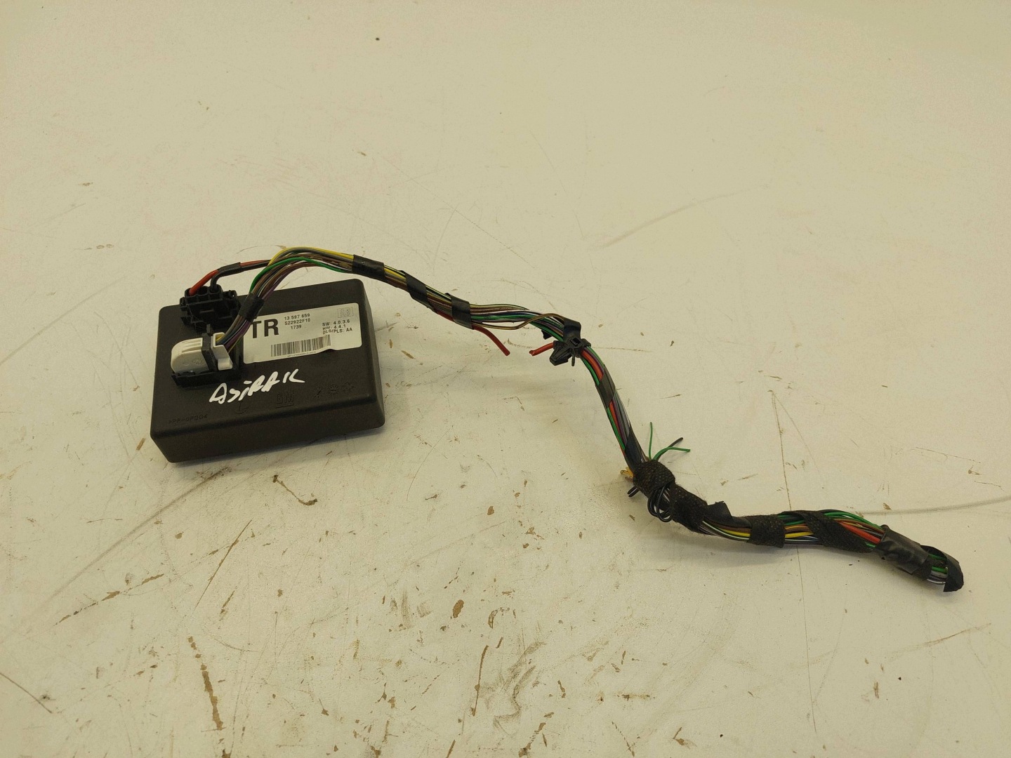 ASTRA 5 V K KOMBI 15-20r control unit module HAKA 13597659 OPEL