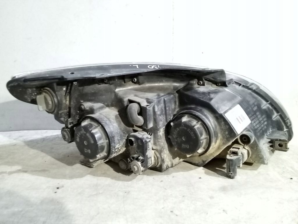 Hyundai i30 and 1 lift light left front front 92101-2R000