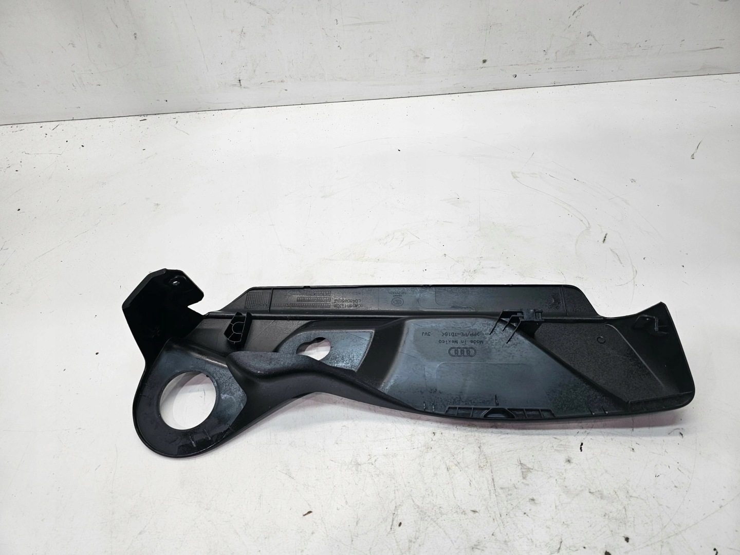 cover spoiler seat right AUDI Q5 FY 80A881326