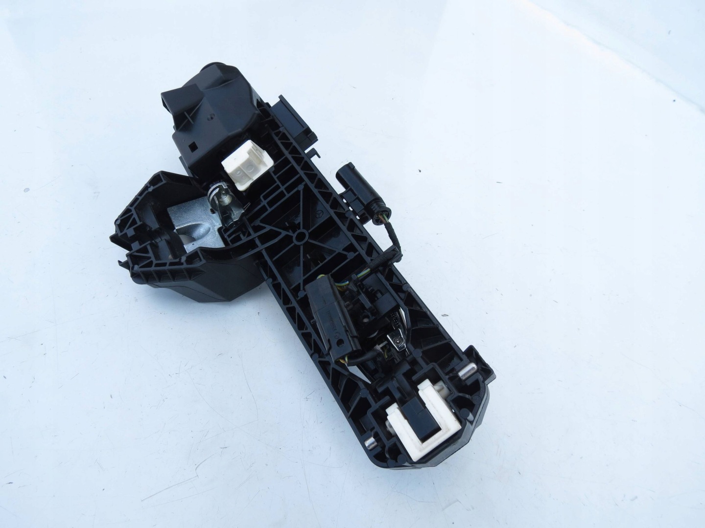handle door left front MERCEDES CLS W218