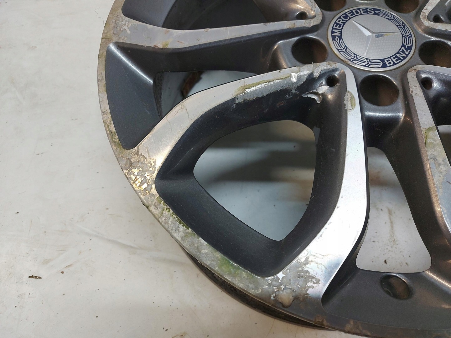 MERCEDES W205 disk disk 7Jx17 R17 A2054010200