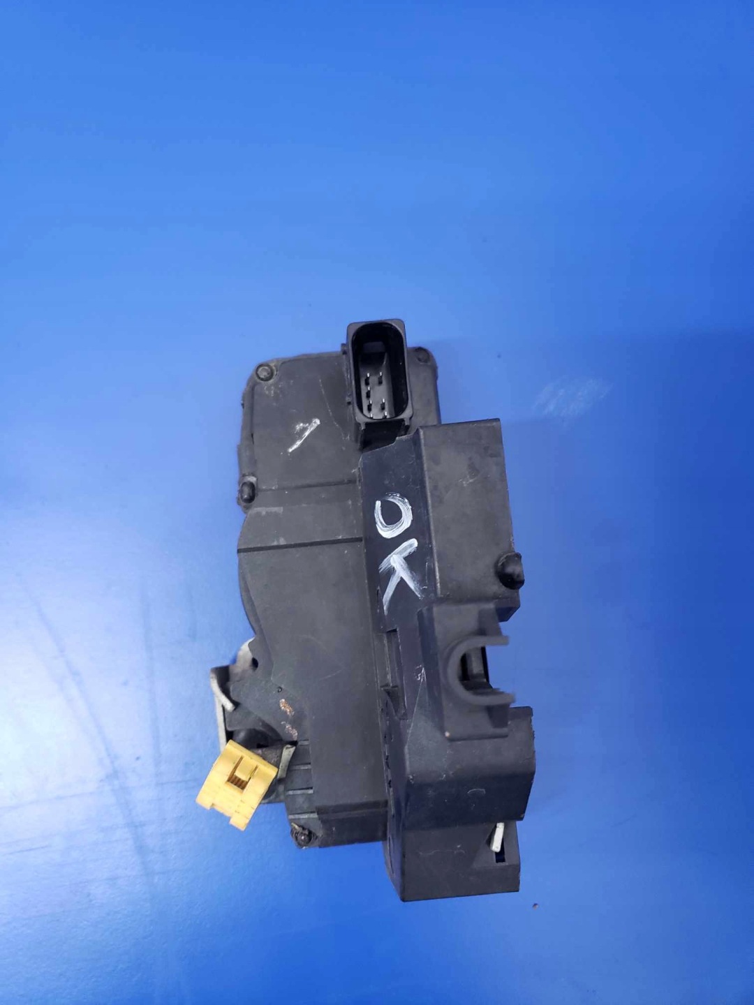 lock door right front SAAB 9-3 II 93 oe 02-11r. 12803477