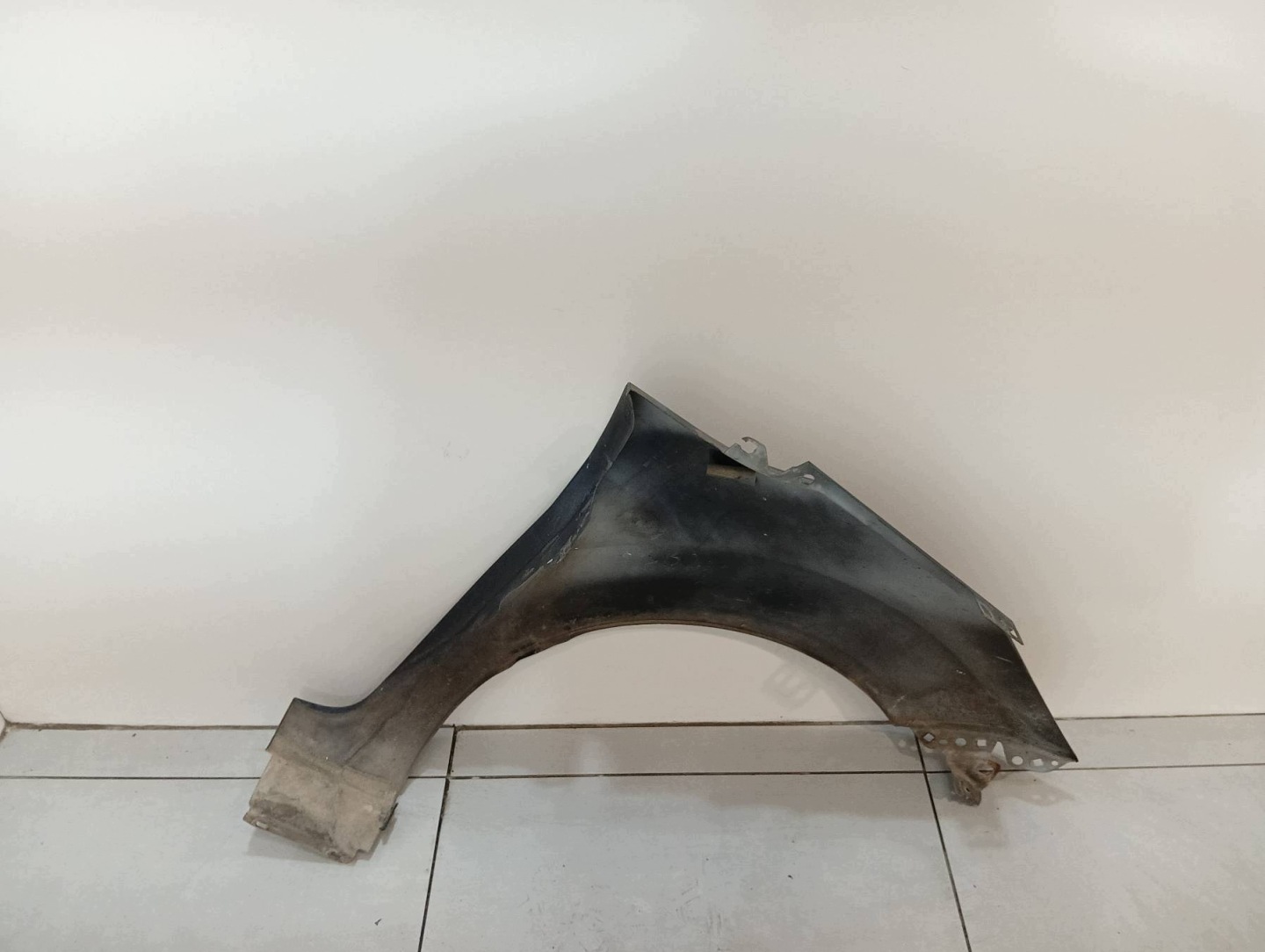 fender left front D9 Ford Fiesta Mk7 (2008-2016)
